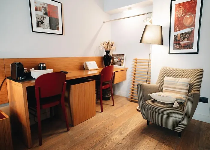 Downtown Boutique House - Ca Domus Collection 4* רומא