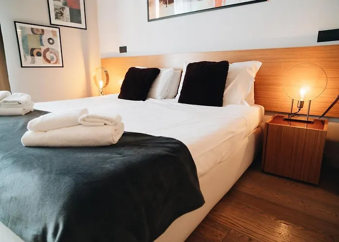 Downtown Boutique House - Ca Domus Collection בית הארחה רומא